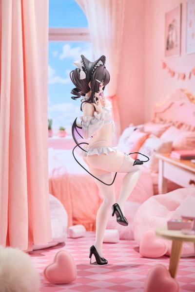 紫乃 Illustrated by RIKO