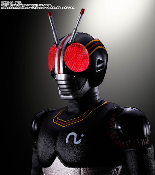 S.H.Figuarts（真骨彫製法） 仮面ライダーBLACK キングストーンフラッシュエディション（初回限定台座付...