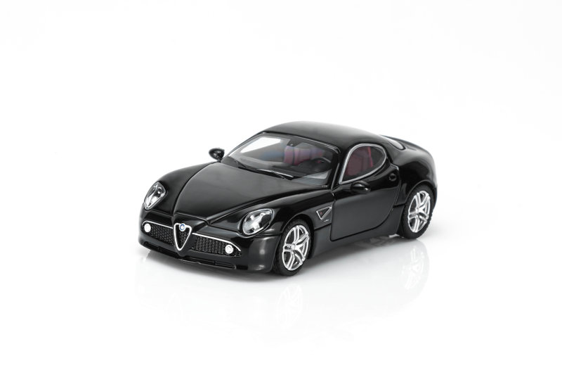 アルファ ロメオ 8C Competizione 2008 Metallic Black
