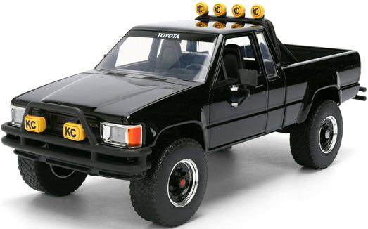 バック・トゥ・ザ・フューチャー 1985 トヨタ SR5 ピックアップ ブラック/スケートボード付 6,229円