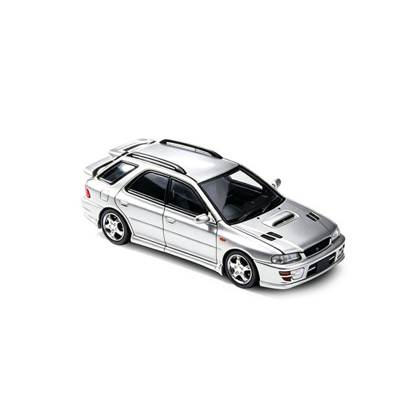 Subaru IMPREZA WRX グレー
