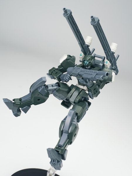 SHEIK MAINLAND ULTRA ACTION TROOPERシリーズ V-gilante（ヴィジラント） 1/144スケールプラスチックモデルキット（グリーン）
