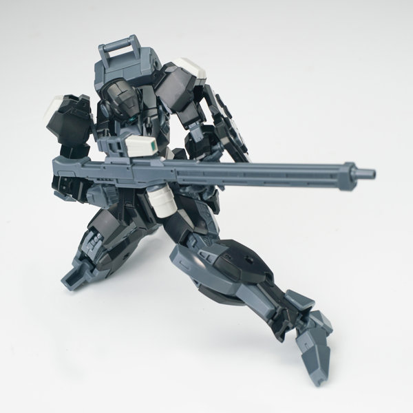 SHEIK MAINLAND ULTRA ACTION TROOPERシリーズ V-gilante（ヴィジラント） 1/144スケールプラスチックモデルキット（ブラック）