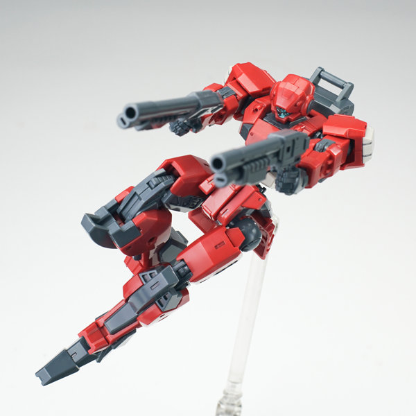 SHEIK MAINLAND ULTRA ACTION TROOPERシリーズ V-gilante（ヴィジラント） 1/144スケールプラスチックモデルキット（レッド）
