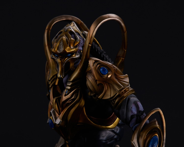 StarCraft Zealot