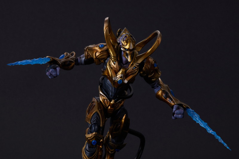 StarCraft Zealot