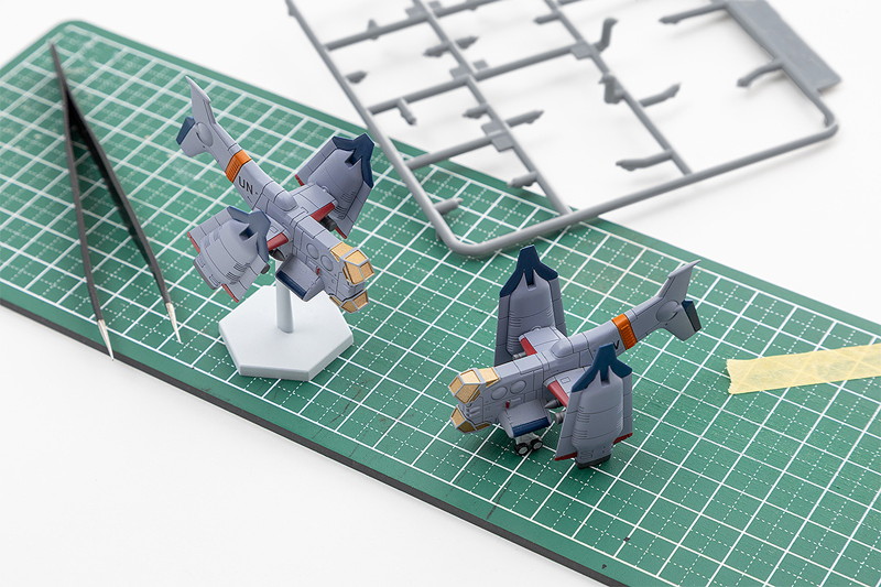 SYUTO Tiny Scale 1/350 『ヱヴァンゲリヲン新劇場版』 近接航空支援用垂直離着陸対地攻撃機 YAGR-3B