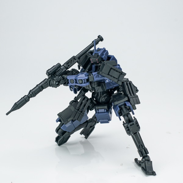 SHEIK MAINLAND 3 min project（スリーミニッツプロジェクト）シリーズ FENRIR（フェンリル）突撃型 1/18スケールプラスチックモデルキット（ブルー）