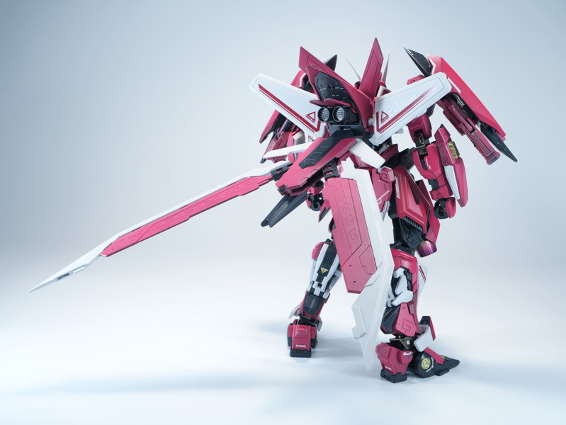 喜玩社 龍魂戦機シリーズ J-20 蒼威 燼赤?金（じんせきりゅうきん）Ver. プラスチックモデルキット