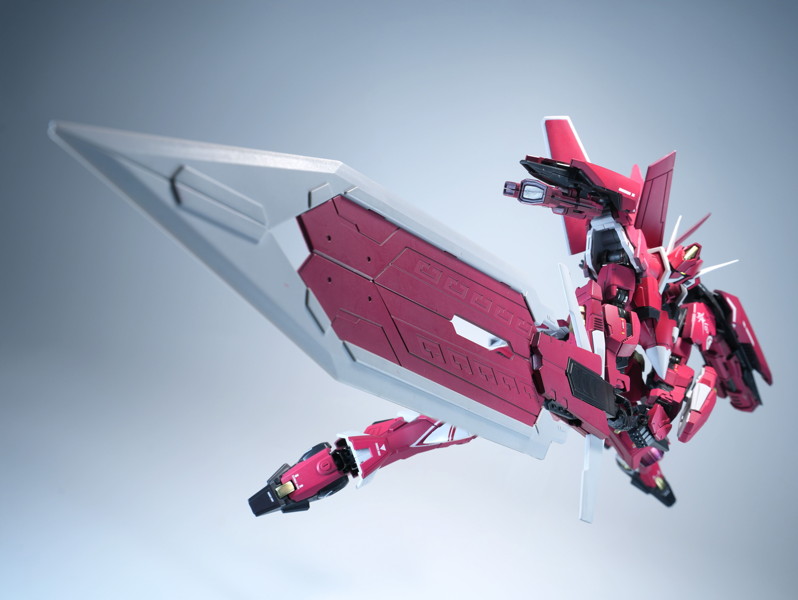 喜玩社 龍魂戦機シリーズ J-20 蒼威 燼赤?金（じんせきりゅうきん）Ver. プラスチックモデルキット