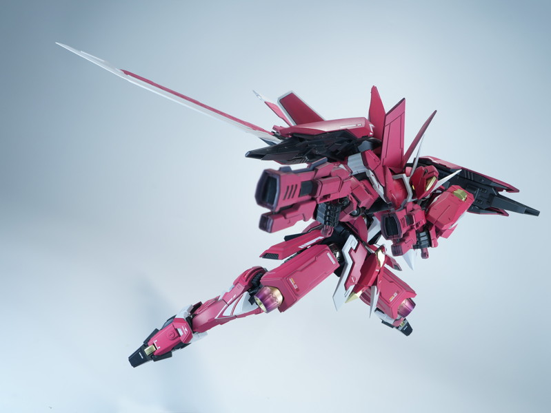 喜玩社 龍魂戦機シリーズ J-20 蒼威 燼赤?金（じんせきりゅうきん）Ver. プラスチックモデルキット