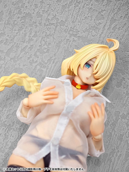 シースルーシャツ