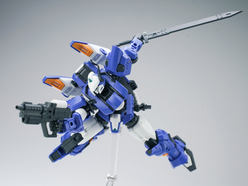 SHEIK MAINLAND ULTRA ACTION TROOPERシリーズ stag（スタッグ）II式 1/144スケールプラスチックモデルキット（ブルー）