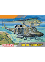 アメリカ海兵隊 UH-1N ガンシップ