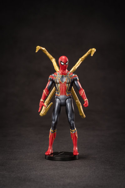 アイアンスパイダーマン4インチ
