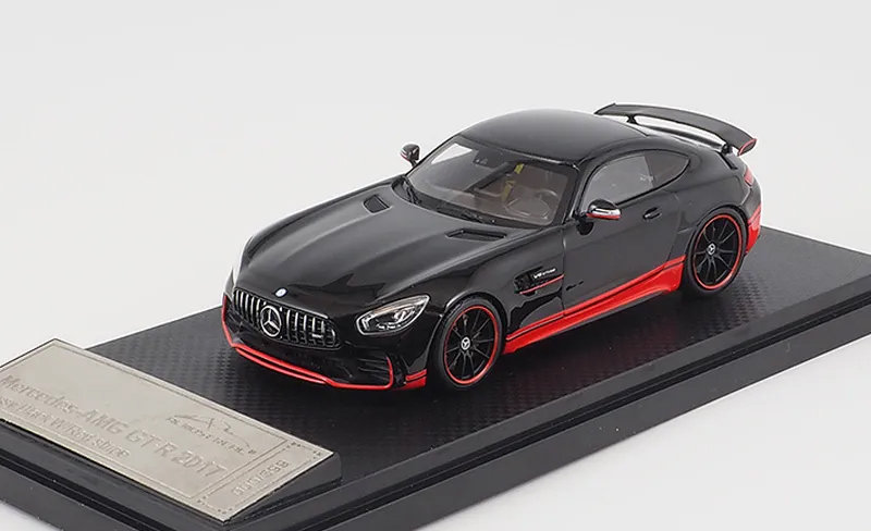 420709 Mercedes-AMG GT R - 2017 - Glossy Black w/red stripe 1/43