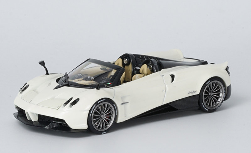 450302 Pagani Huayra Roadster - 2017 - Bianco Fabriano 1/43