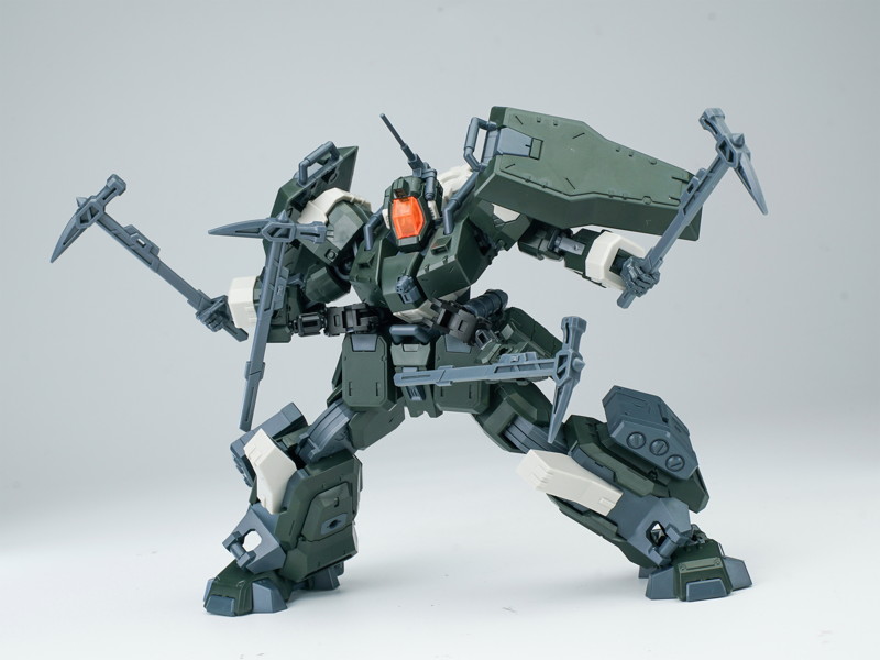 SHEIK MAINLAND ULTRA ACTION TROOPERシリーズ 轟魔（ごうま） 1/144スケール プラスチックモデルキット（グリーン）