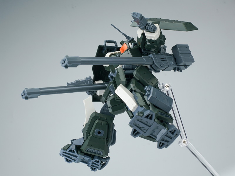 SHEIK MAINLAND ULTRA ACTION TROOPERシリーズ 轟魔（ごうま） 1/144スケール プラスチックモデルキット（グリーン）