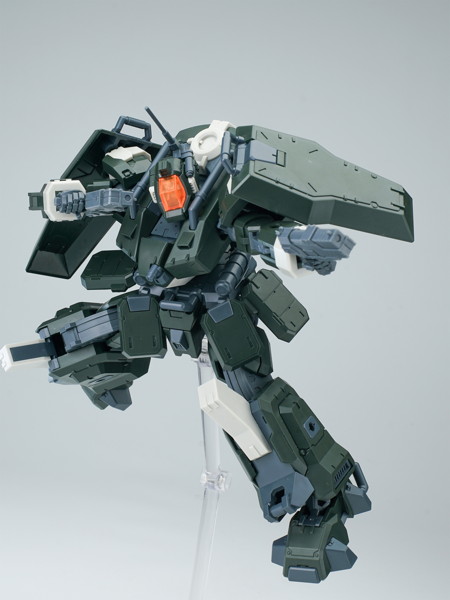 SHEIK MAINLAND ULTRA ACTION TROOPERシリーズ 轟魔（ごうま） 1/144スケール プラスチックモデルキット（グリーン）