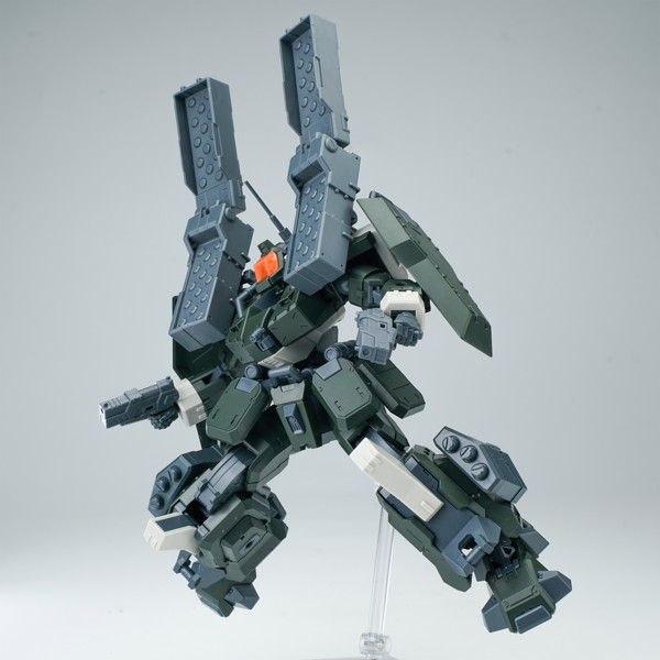 SHEIK MAINLAND ULTRA ACTION TROOPERシリーズ 轟魔（ごうま） 1/144スケール プラスチックモデルキット（グリーン）