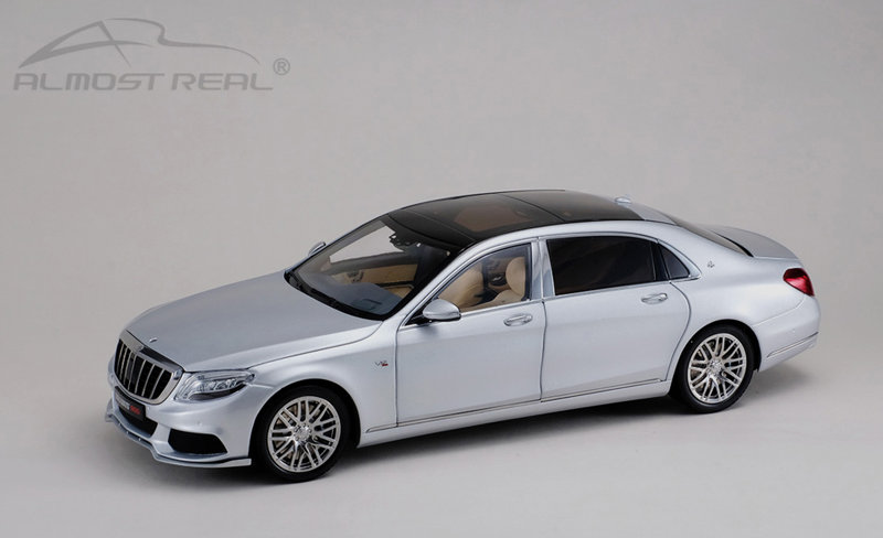 860103 Brabus 900 Mercedes-Maybach S-Class - Iridium Silver 1/18