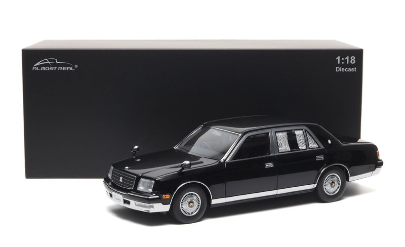 870201 Toyota Century - 1997 - Black 1/18