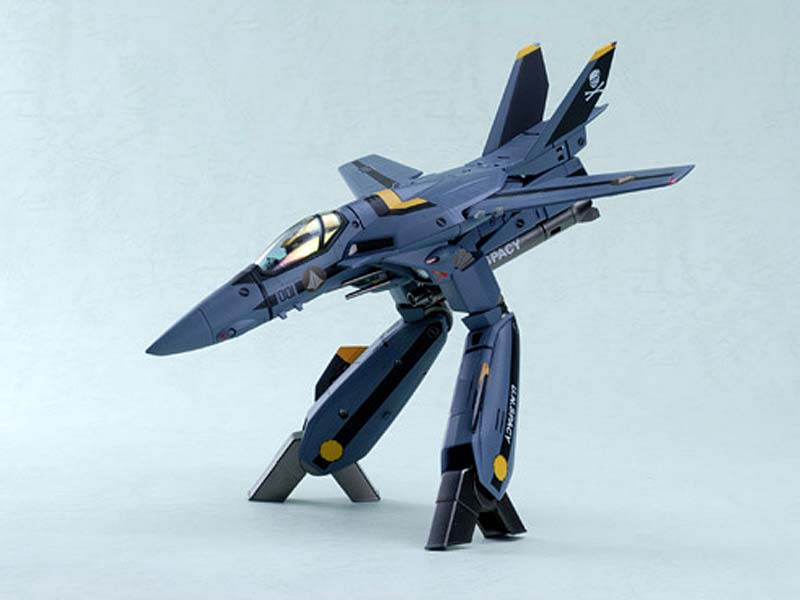 やまとマクロスシリーズ 1/60 完全変形 VF-1S ロービジビリティー仕様