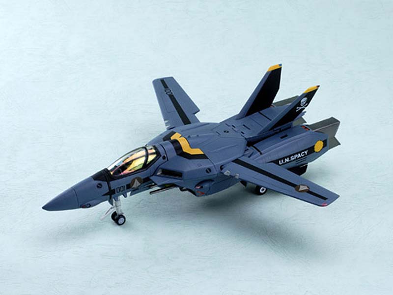 やまとマクロスシリーズ 1/60 完全変形 VF-1S ロービジビリティー仕様