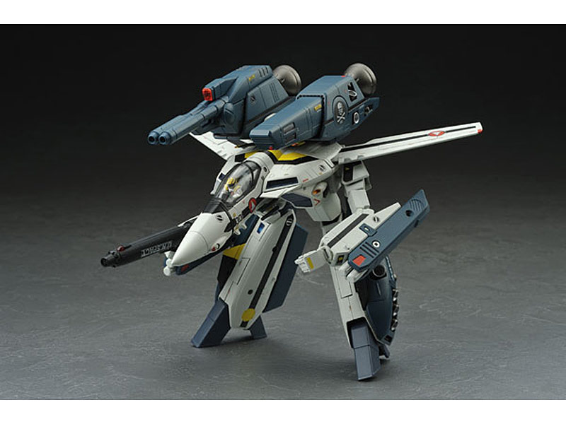 マクロス1/60 完全変形VF-1S ロイ・フォッカー機 withスーパー＆ストライ クパーツプラス