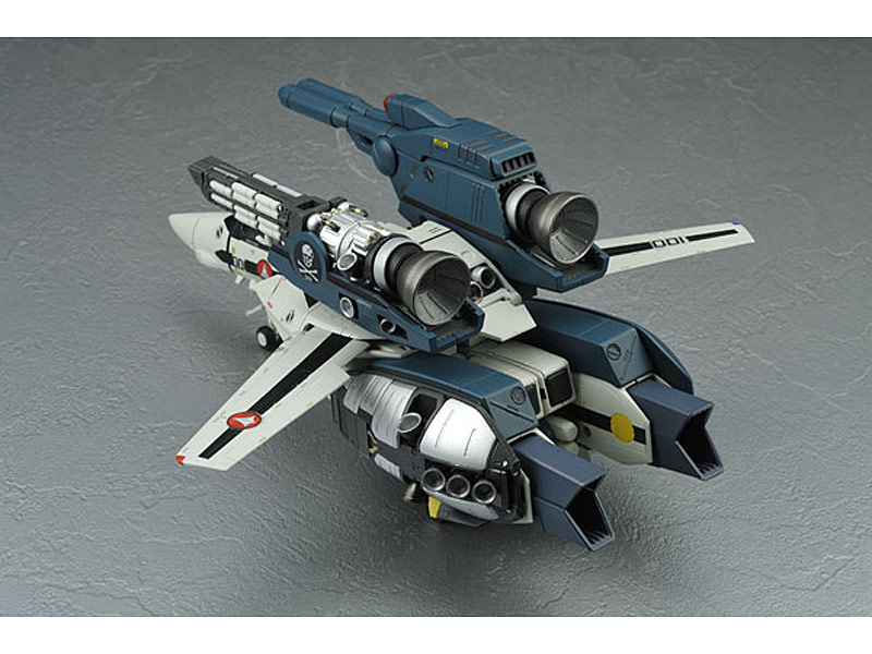 マクロス1/60 完全変形VF-1S ロイ・フォッカー機 withスーパー＆ストライ クパーツプラス