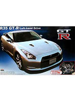 1/24 ザ・ベストカーGT No.08 R35 GT‐R エンジン付 左ハンドル仕様