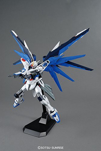 MG 1/100 192 フリーダムガンダム ver.2.0