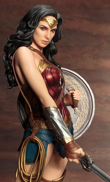 ARTFX DC UNIVERSE ワンダーウーマン-WONDER WOMAN-