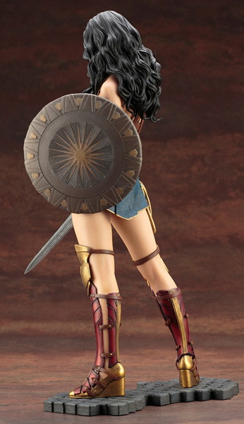 ARTFX DC UNIVERSE ワンダーウーマン-WONDER WOMAN-