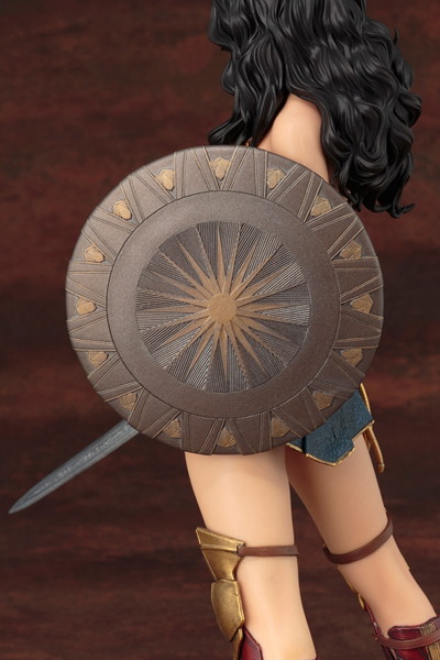 ARTFX DC UNIVERSE ワンダーウーマン-WONDER WOMAN-