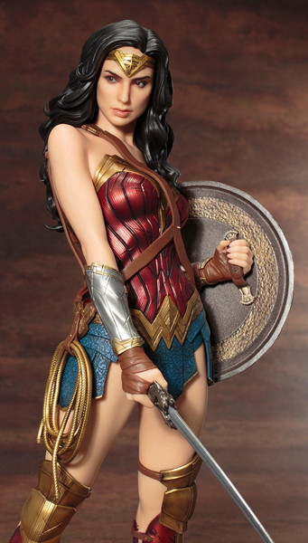 ARTFX DC UNIVERSE ワンダーウーマン-WONDER WOMAN-