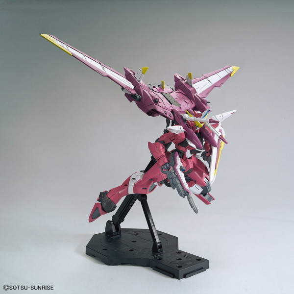 MG 1/100 197 ジャスティスガンダム