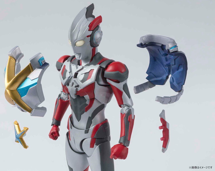 S.H.Figuarts ウルトラマンエックス ＆ ゴモラアーマーセット