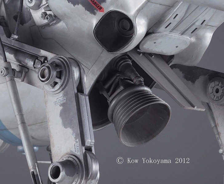 マシーネンクリーガー 月面用戦術偵察機LUM-168 キャメル