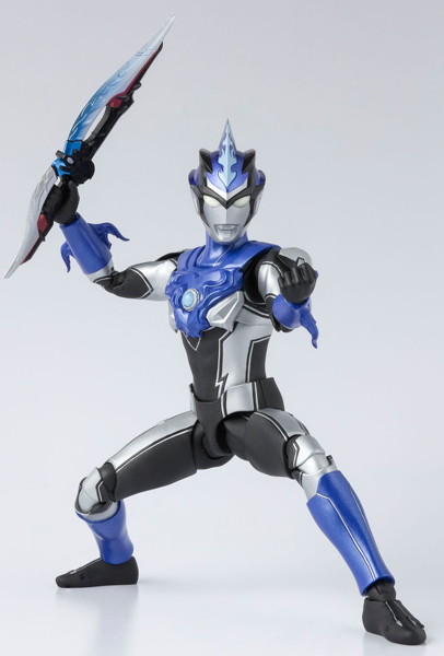 S.H.Figuarts ウルトラマンブル アクア