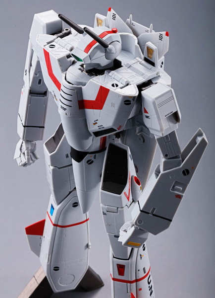 DX超合金 初回限定版 VF-1J バルキリー（一条輝機）