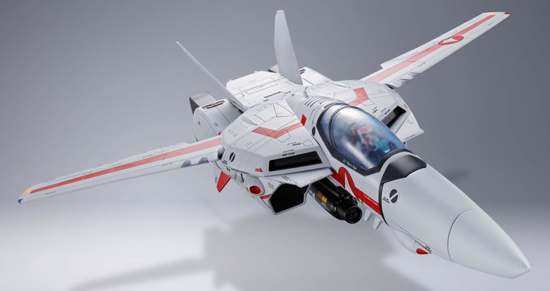 DX超合金 初回限定版 VF-1J バルキリー（一条輝機）