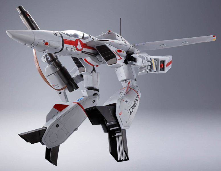 DX超合金 初回限定版 VF-1J バルキリー（一条輝機）