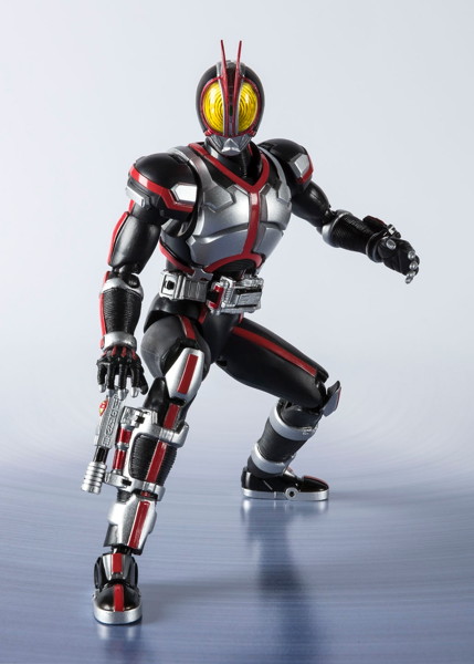 S.H.Figuarts 仮面ライダーファイズ-20 Kamen Rider Kicks Ver.-