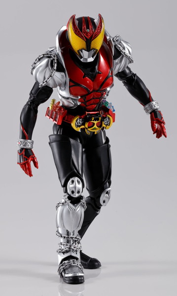 S.H.Figuarts (真骨彫製法) 仮面ライダーキバ キバフォーム 『仮面ライダーキバ』