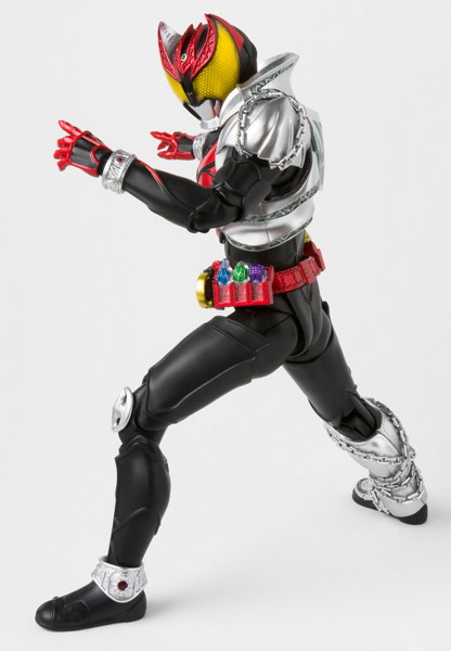 S.H.Figuarts (真骨彫製法) 仮面ライダーキバ キバフォーム 『仮面ライダーキバ』