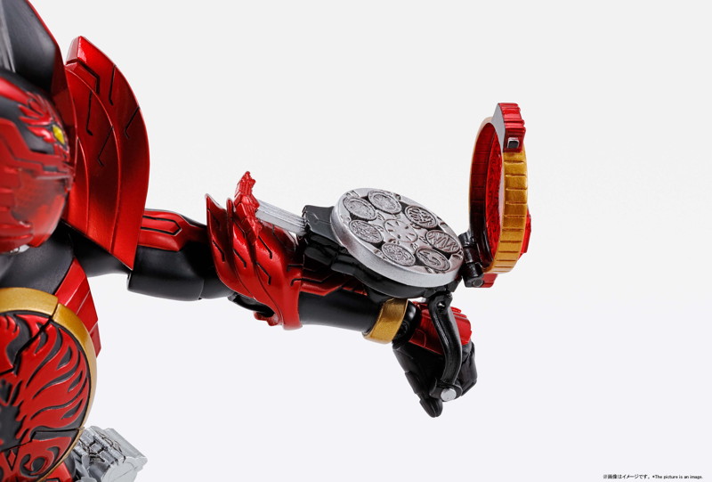 S.H.Figuarts （真骨彫製法） 仮面ライダーオーズ タジャドル コンボ