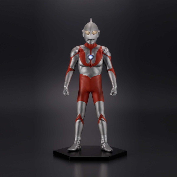 キャラクタークラシックス ウルトラマン（Cタイプ）塗装済完成品