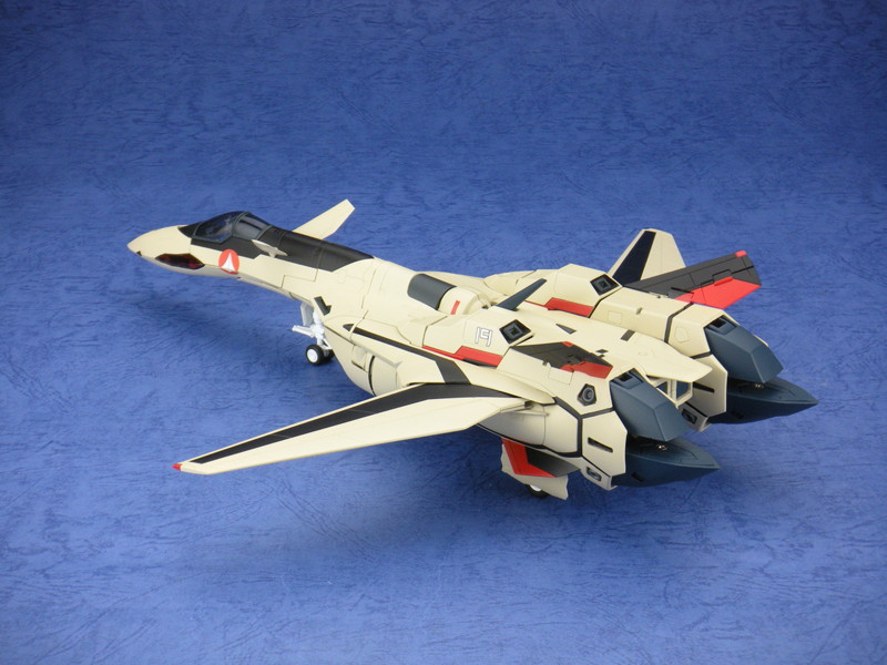 マクロスプラス 1/60 完全変形 YF-19 with ファストパック【再販】